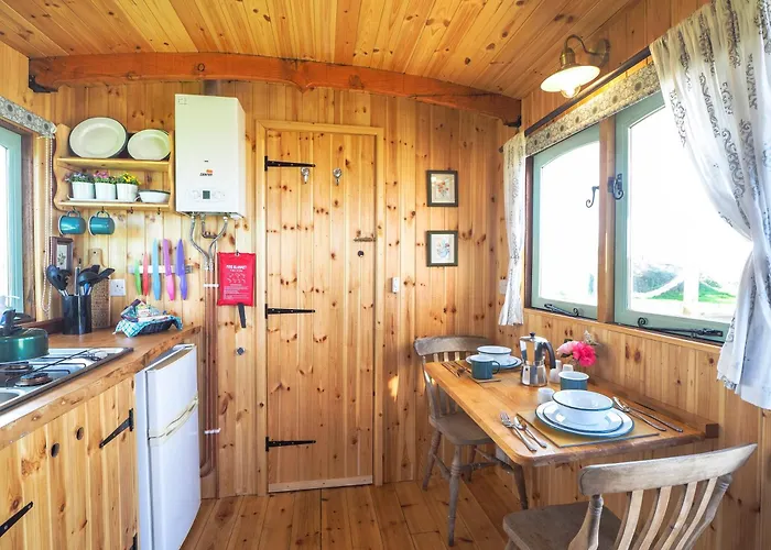 Trenewydd Farm Holiday Cottages