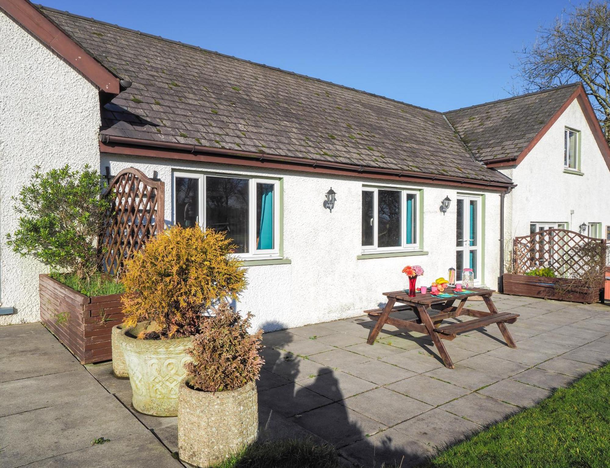 Trenewydd Farm * Cardigan